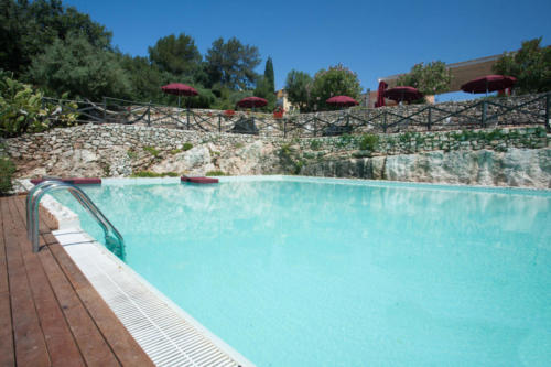 pool--v2513725-1280